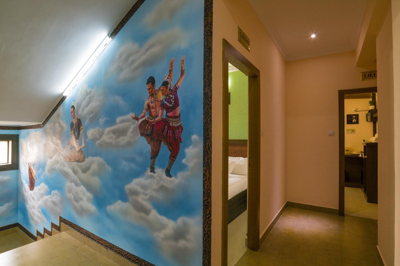 Blue Bell Cochin Airport Hotel Nedumbassery Εξωτερικό φωτογραφία