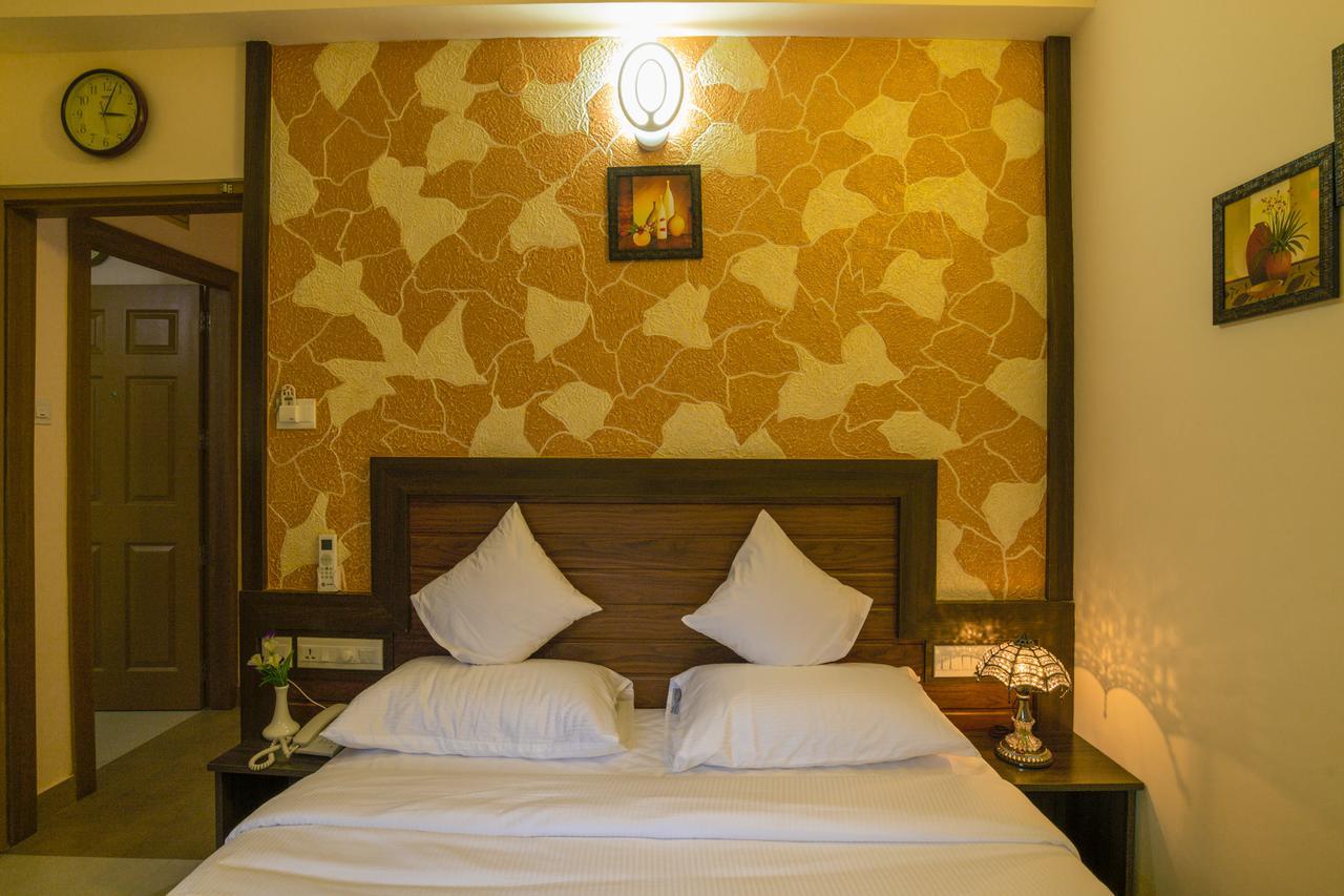 Blue Bell Cochin Airport Hotel Nedumbassery Εξωτερικό φωτογραφία