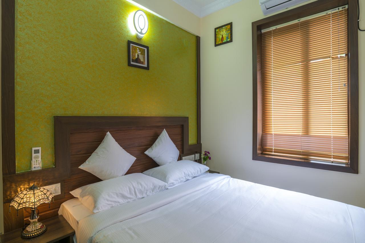 Blue Bell Cochin Airport Hotel Nedumbassery Εξωτερικό φωτογραφία